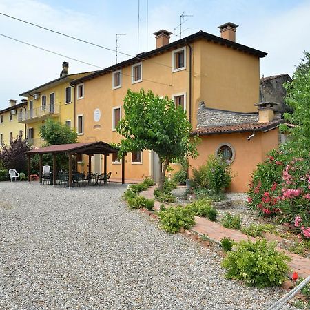 ヴァレッジョ・スル・ミンチョ Agriturismo Le Mura Del Gherloヴィラ エクステリア 写真