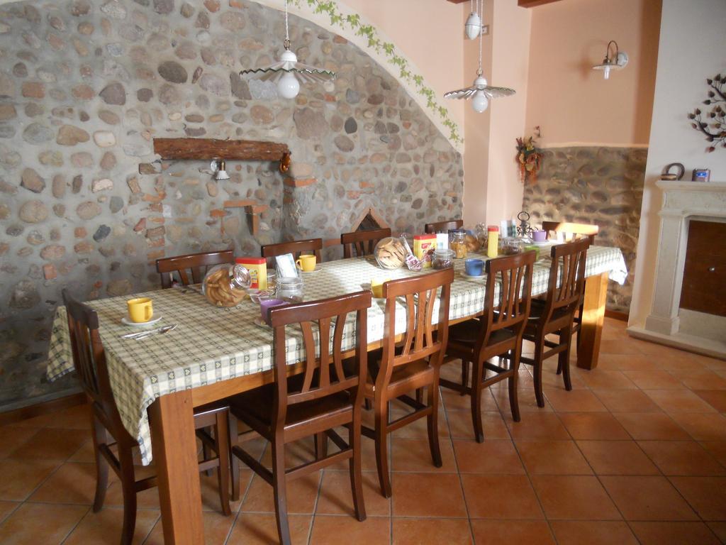 ヴァレッジョ・スル・ミンチョ Agriturismo Le Mura Del Gherloヴィラ エクステリア 写真