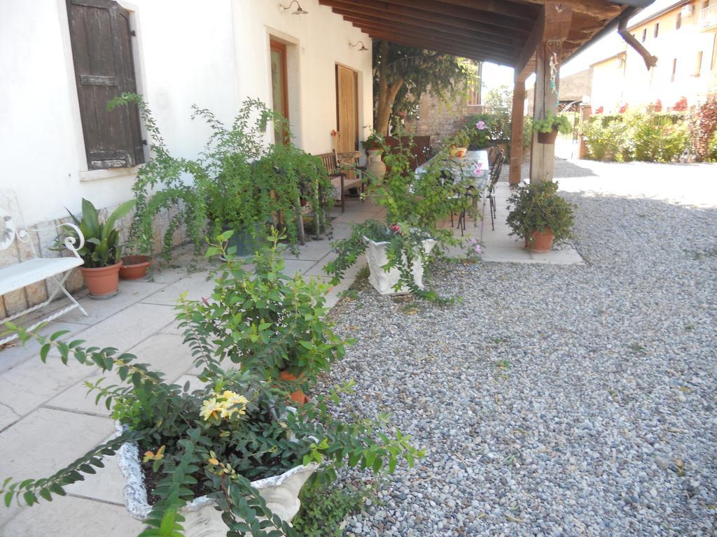 ヴァレッジョ・スル・ミンチョ Agriturismo Le Mura Del Gherloヴィラ エクステリア 写真