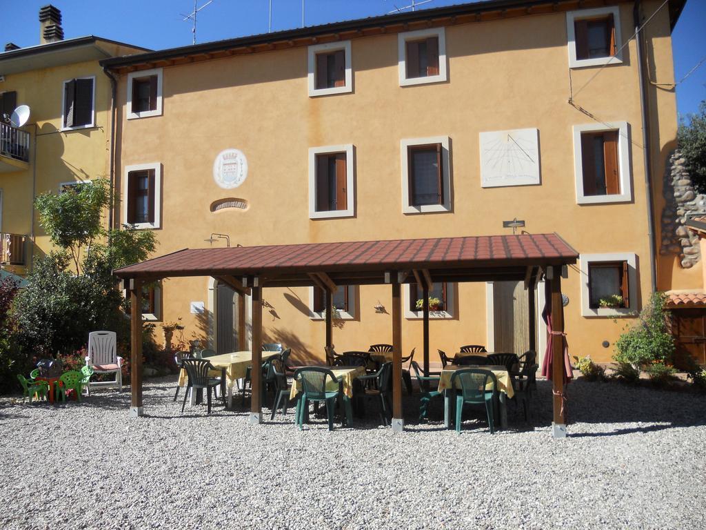 ヴァレッジョ・スル・ミンチョ Agriturismo Le Mura Del Gherloヴィラ エクステリア 写真